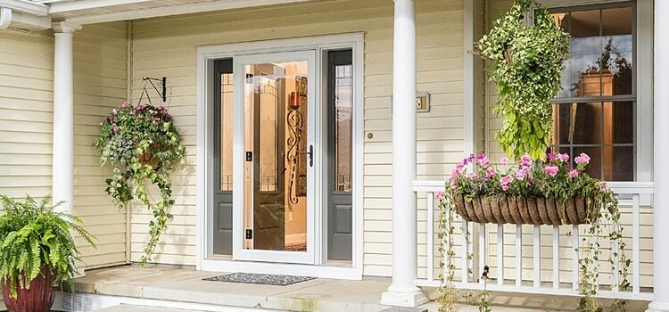 screen door installation in Gilroy