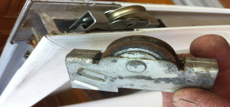 screen door roller repair in Gilroy
